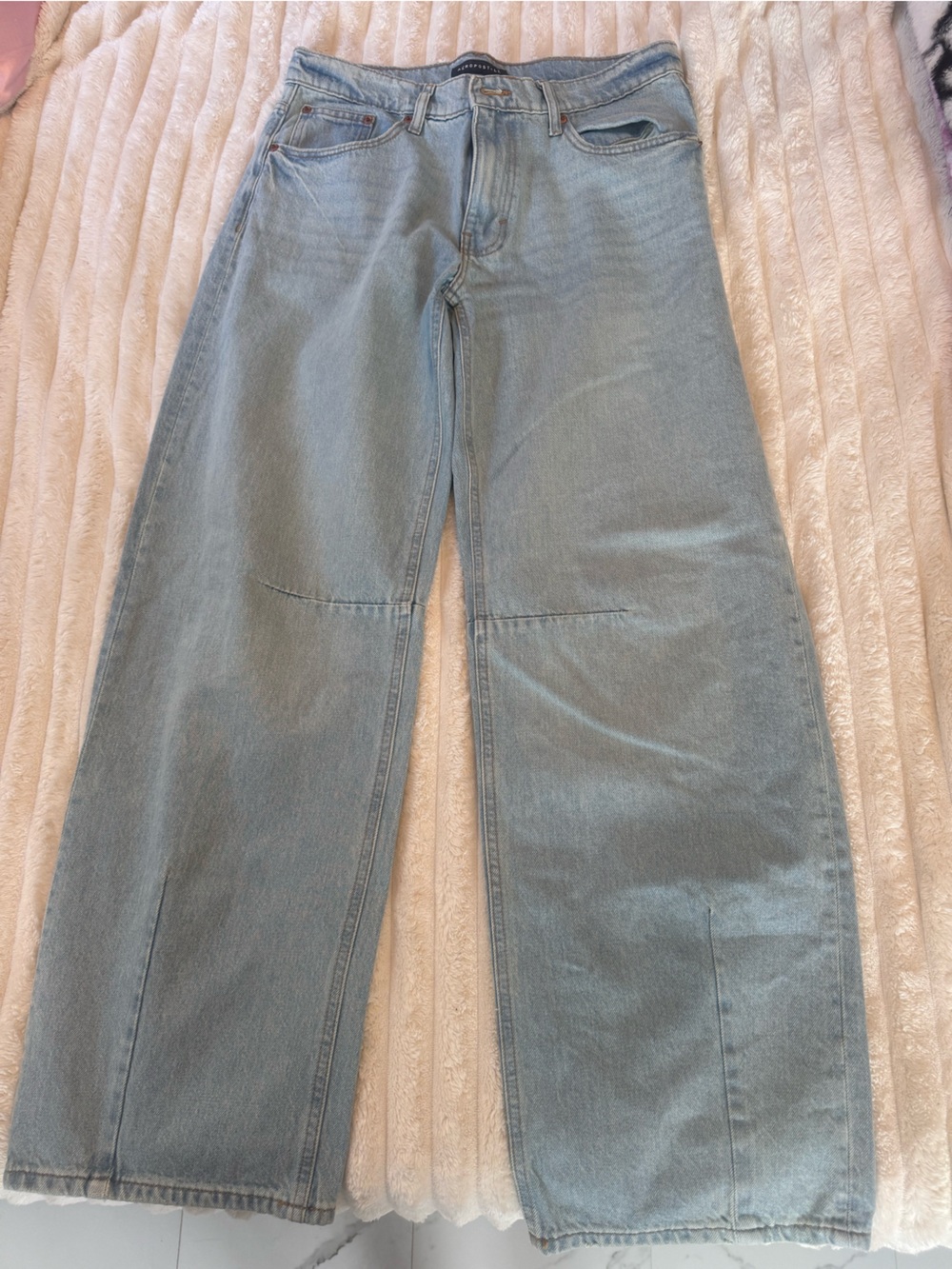 Light Wash Straight Leg Jeans